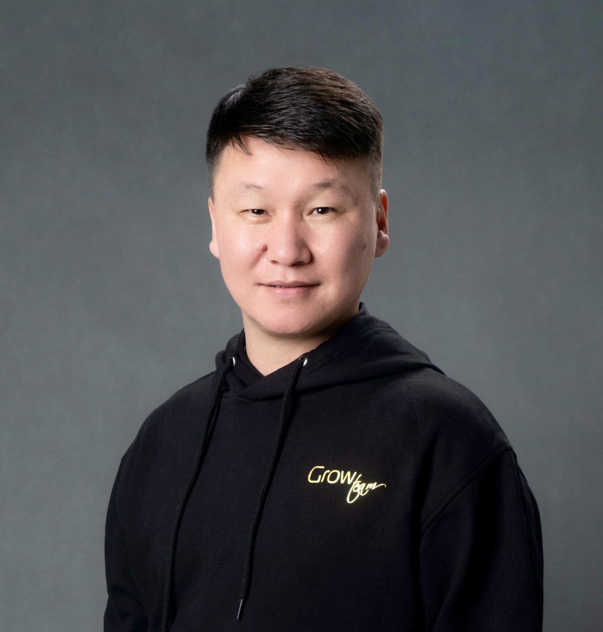 Ө. Өсөхбаяр